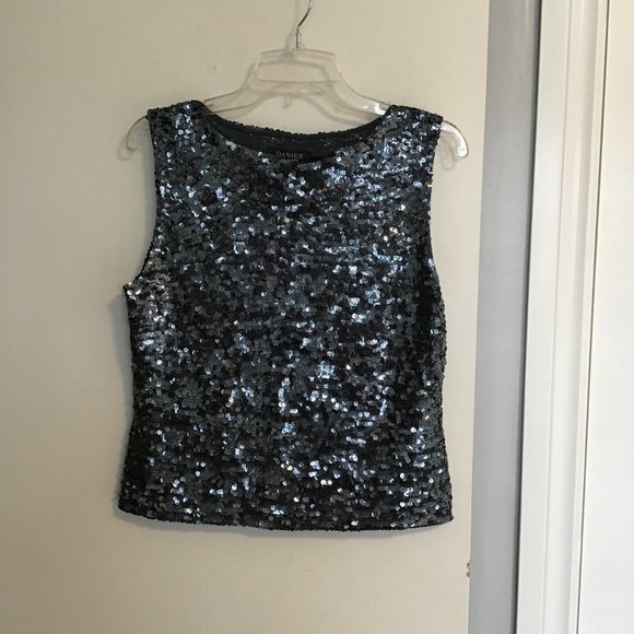 Danier Tops - Danier Sleeveless Sequin Top Size M